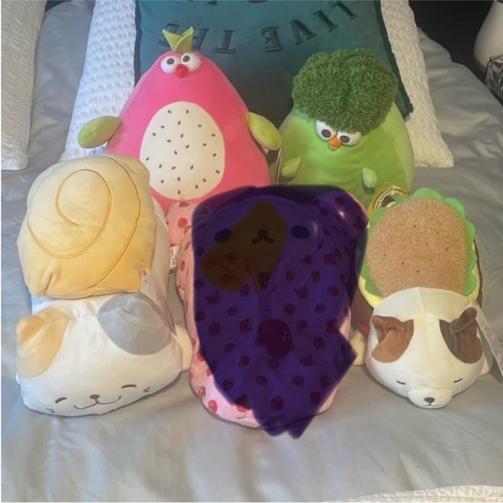 MINISO stuffies set of 4